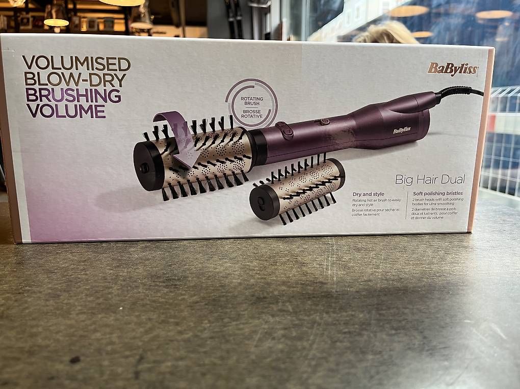 Lockenstäbe & Haarglätter: Babyliss, brushing volume – Gebraucht aus Genève von Chame