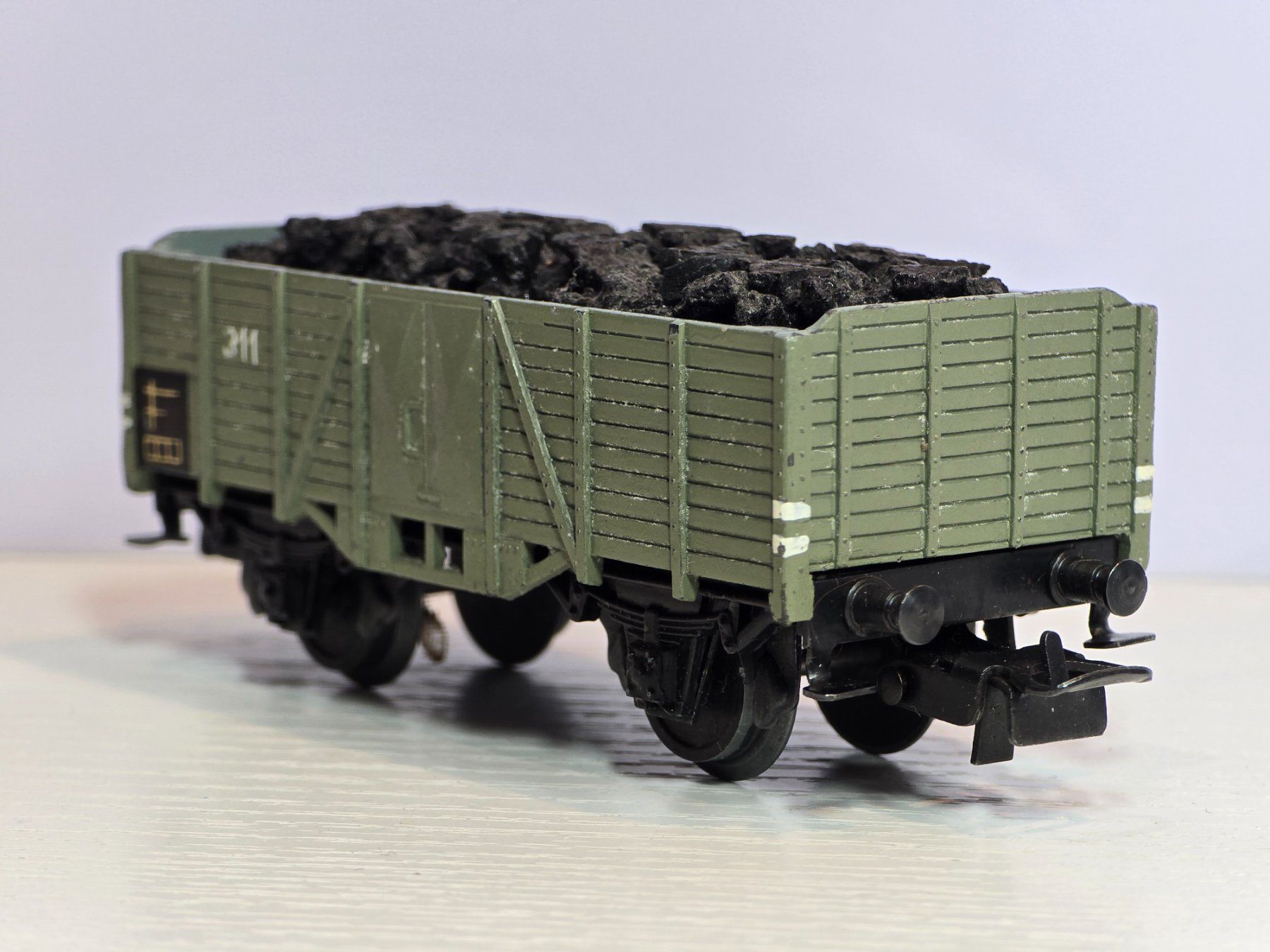 Märklin Modelleisenbahnen: Märklin, 311, grau, mit Kohlen Einsatz, Guss, – Gebraucht aus Kloten von Nicola2 3