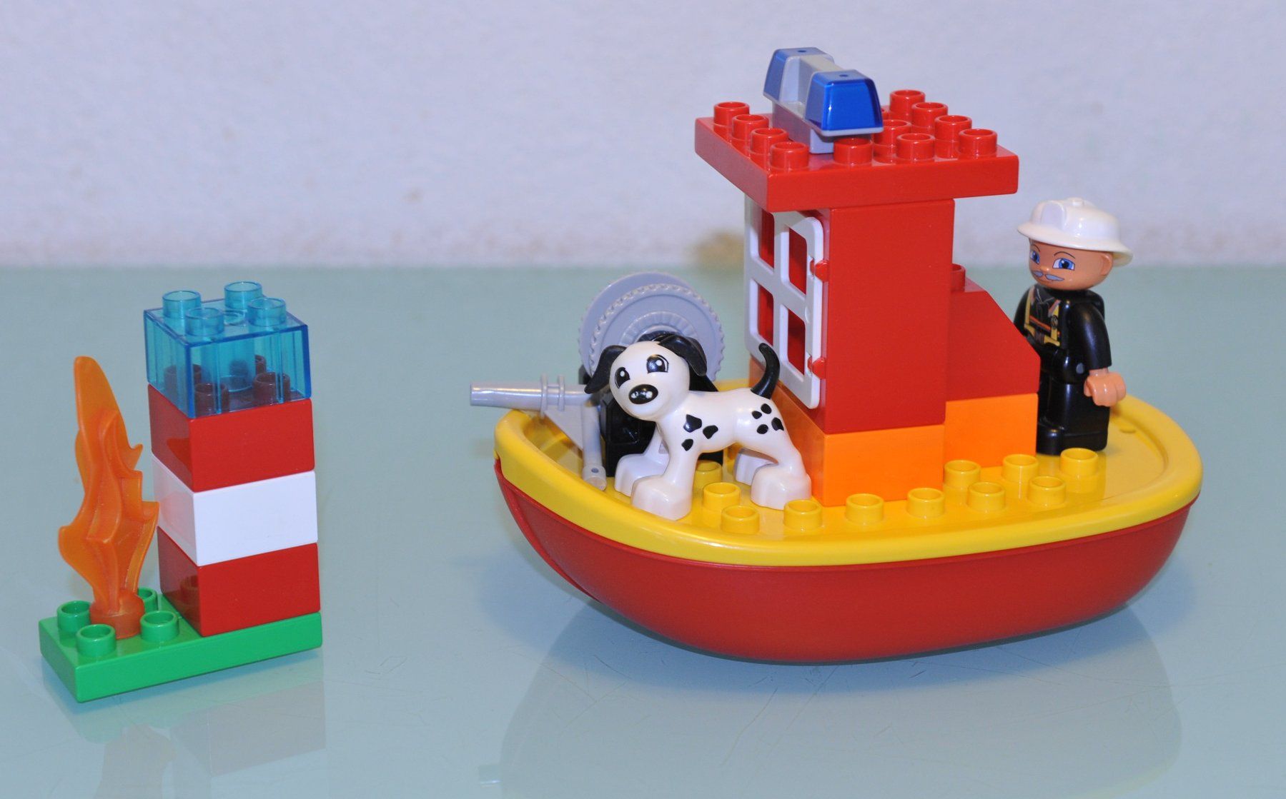 Giocattoli: Lego Duplo - Feuerwehrboot - 10591 – Usato da Hofstetten SO venduto da Edradour3
