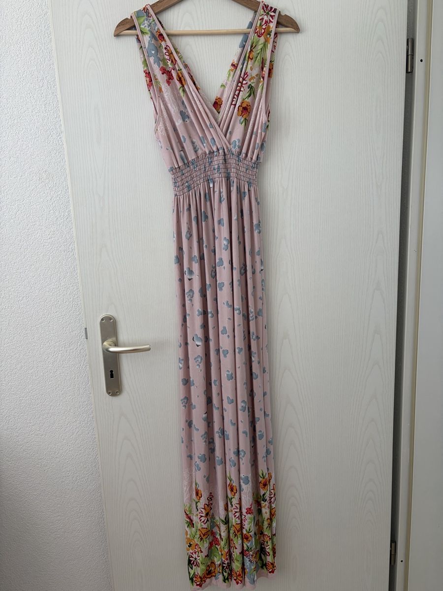 Lotti di vestiti: 10 X Sommerkleider – Usato da Zürich venduto da Ricarda044 8