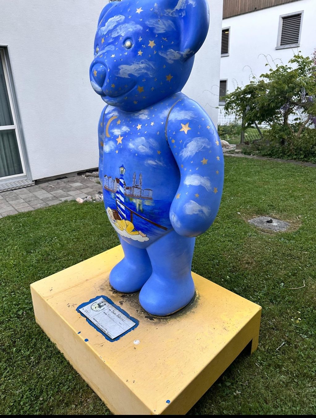 Statuette: Einzigartiger Teddybär, Handbemalt, Gartendeko, Bärensommer – Usato da Riedikon venduto da Winter21. 2