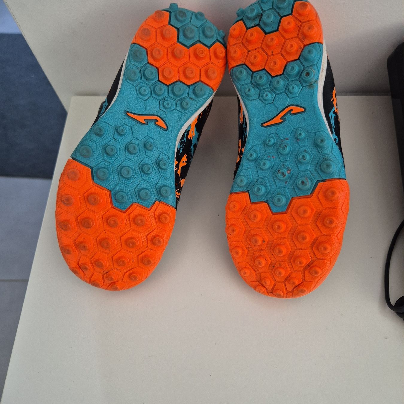Scarpe per ragazzi: Fussballschuhe Grösse 28 – Usato da Weinfelden venduto da klein_suess_kompakt 3