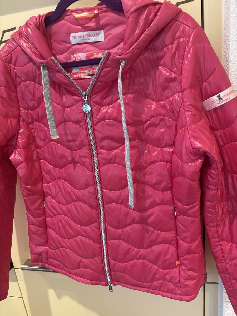 Jacken: Frieda & Freddies Steppjacke , NP 279 CHF  – Neu (gemäss Beschreibung) aus Obbürgen von bugi6868 1