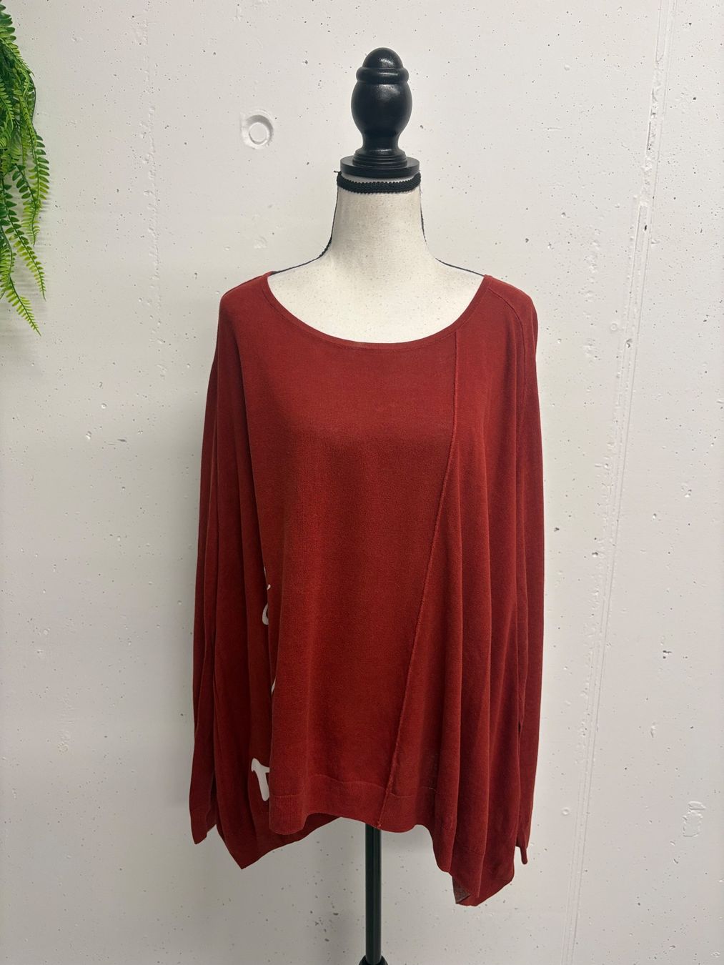 Rundholz Maglioni & Felpe: Rundholz oversize Pullover Rost mit Aufschrift S – Nuovo e nell'imballaggio originale da Regensdorf venduto da sec_l5cr 1