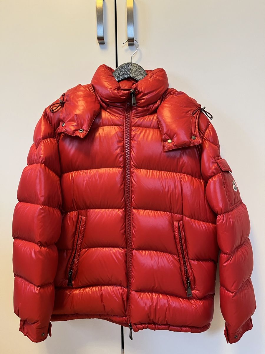 Moncler Jacken: Moncler Winterjacke neuwertig Gr. 3 – Neu (gemäss Beschreibung) aus Frenkendorf von klourenco