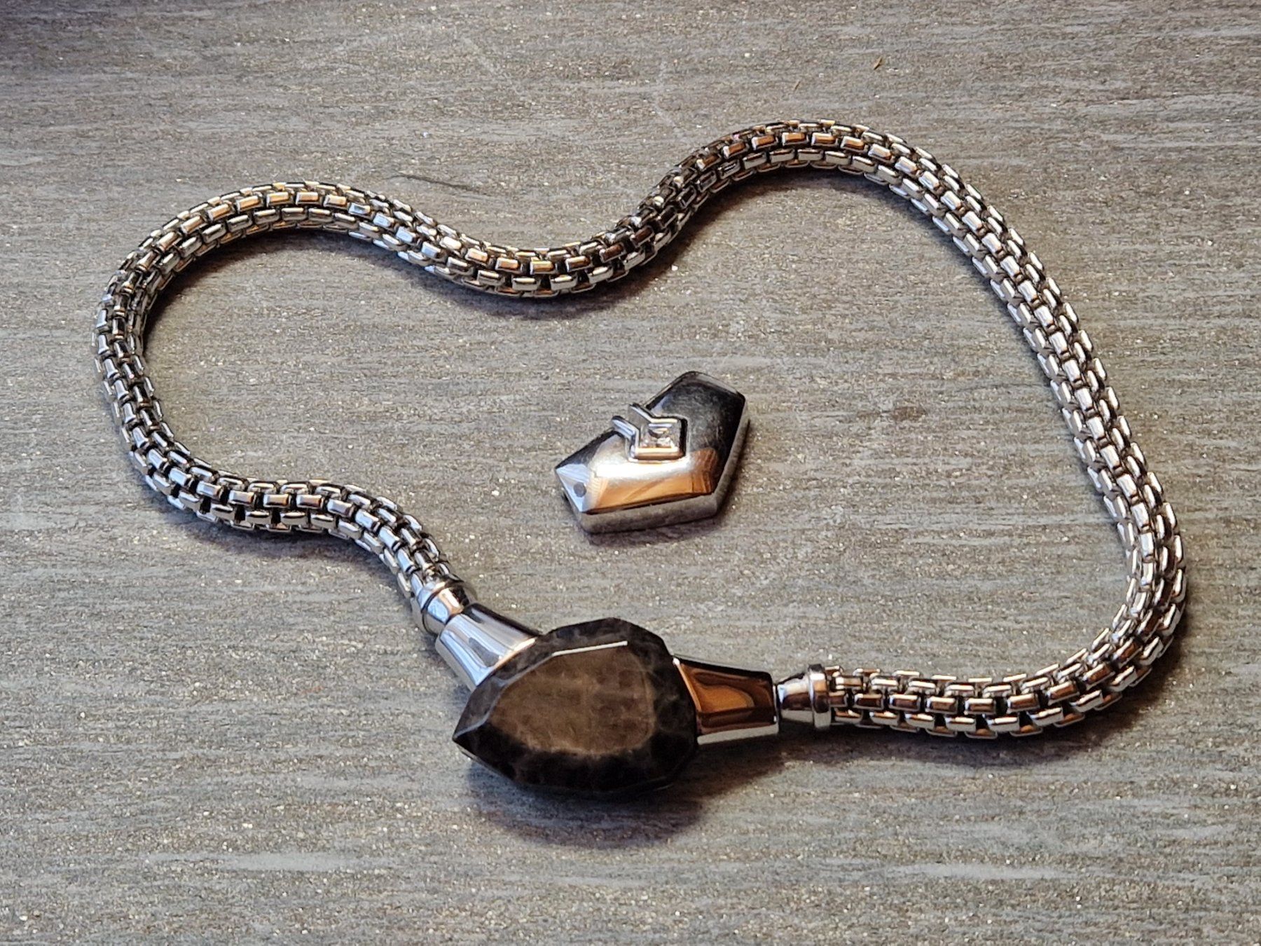 Pierre Lang Catenine: Collier Magnet mit 2 Anhänger Pierre Lang – Usato da Lichtensteig venduto da Cocabana_16 1