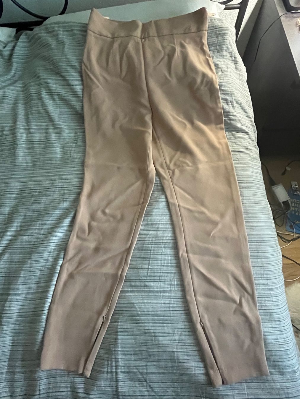 Hosen: Elisabets Franchi Viscose stretch Hose, Gr. 40 – Neu und originalverpackt aus Zürich von matilda1981