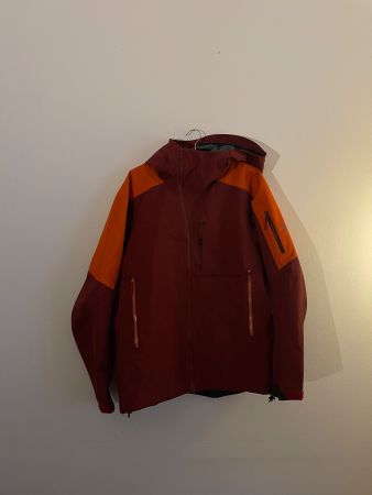 Arc`teryx Jacke Gr.L Herren ab 1.-