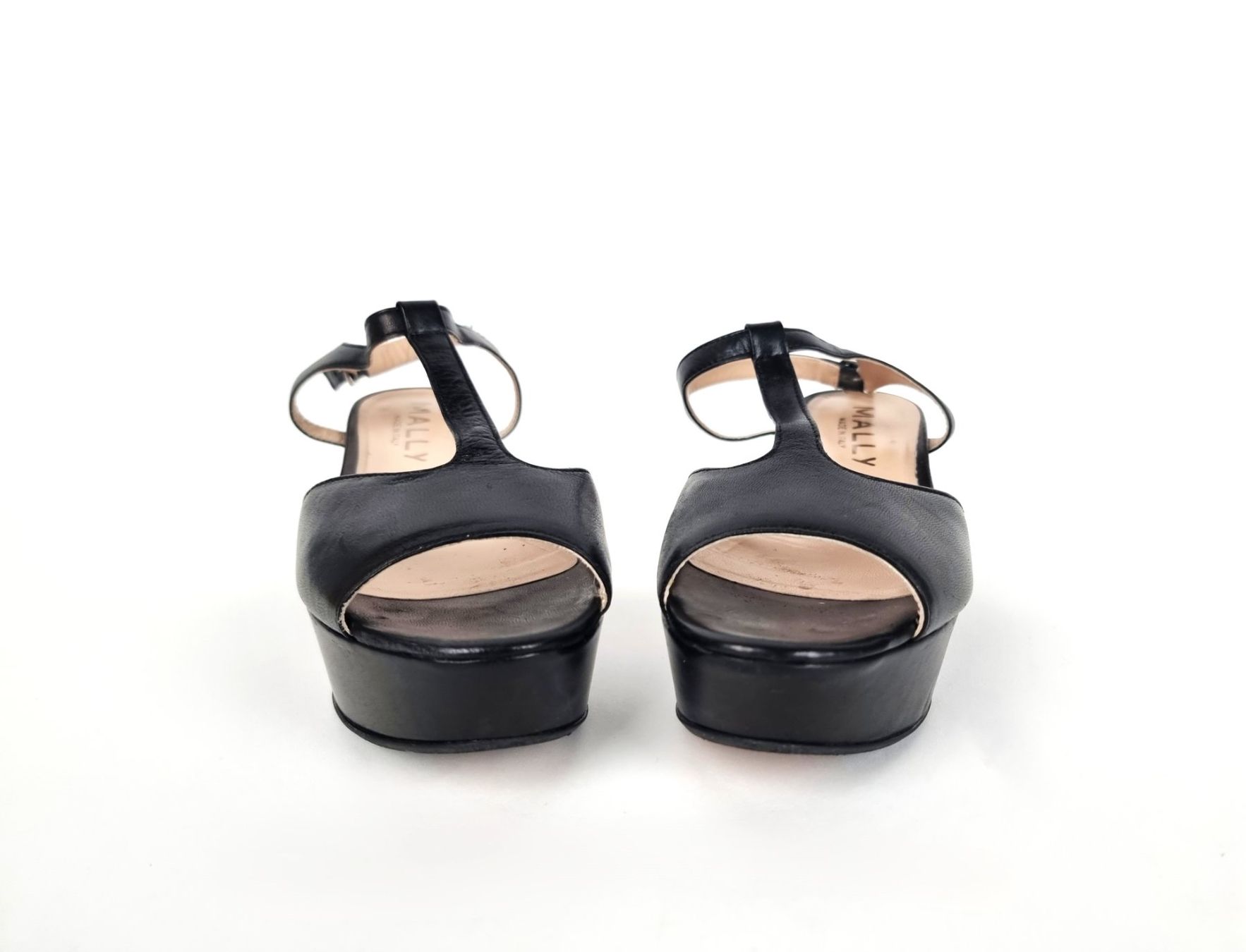 Scarpe da donna: Schwarze Plateau-Sandaletten – Usato da Urtenen-Schönbühl venduto da Restwert_Schoenbuehl 1