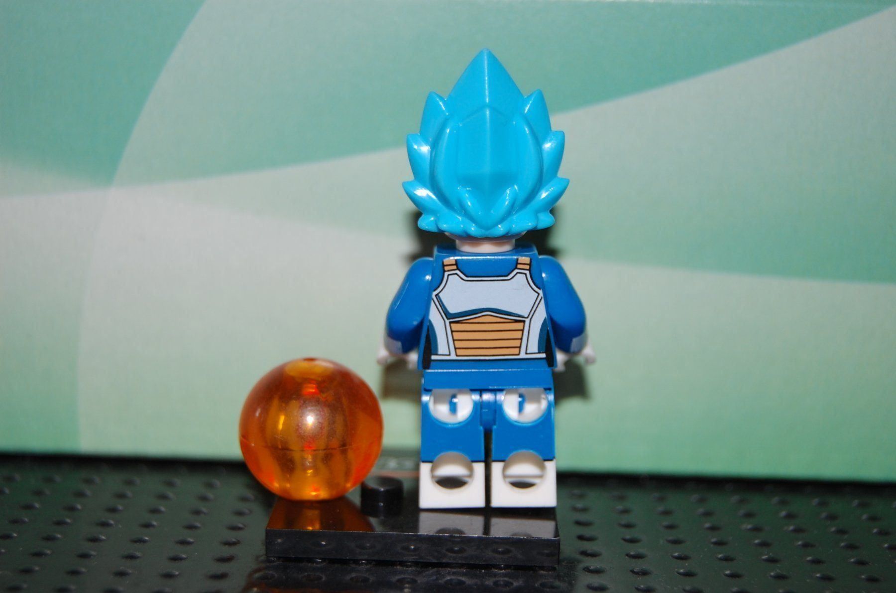Kit di costruzioni: Dragon Ball Minifigur Vegeta Blue – Usato da Basel venduto da Don-Angel 1