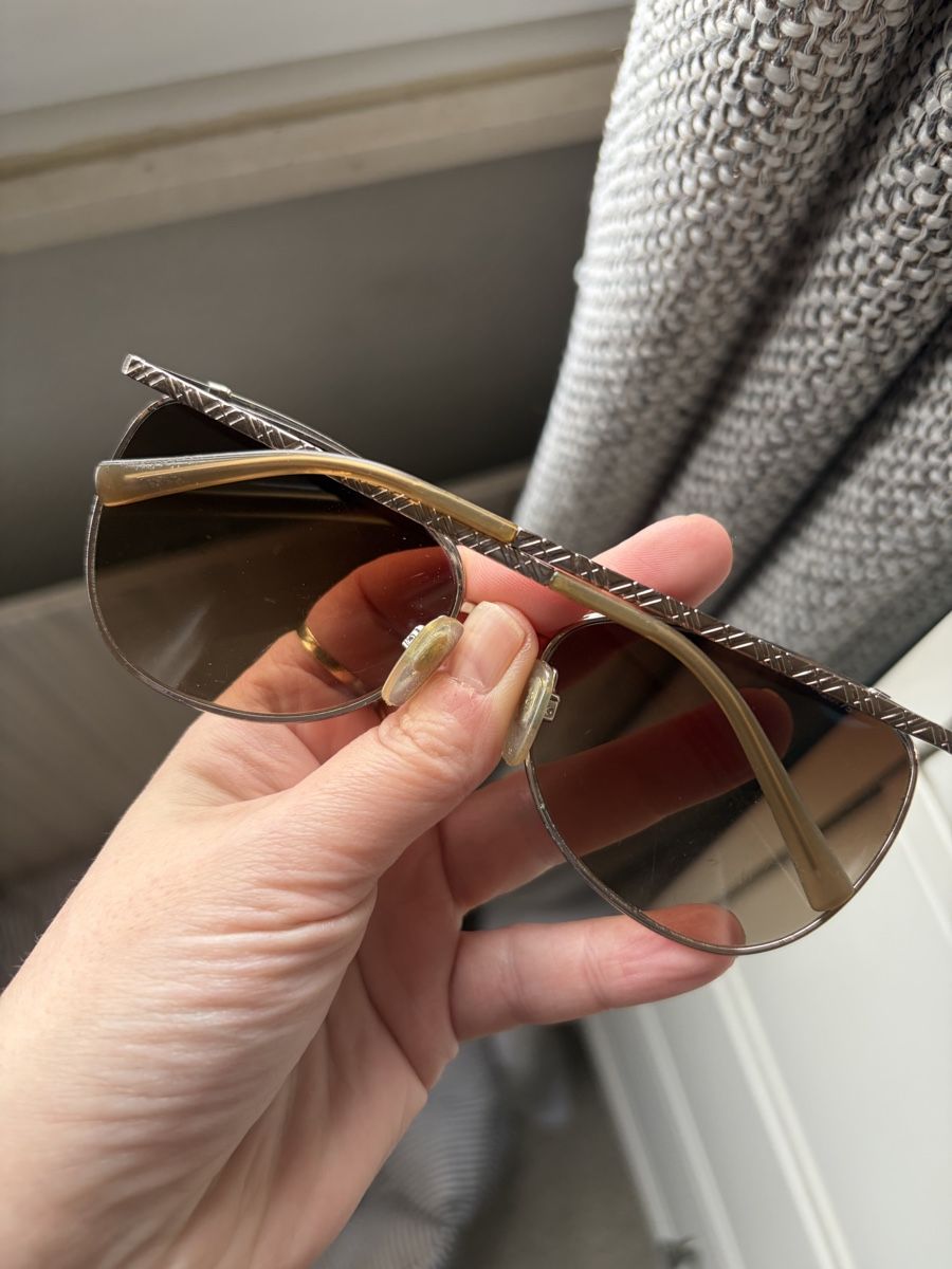 Burberry Brillen & Gläser: Burberry Sonnenbrille  – Gebraucht aus Basel von Brunner.T 1