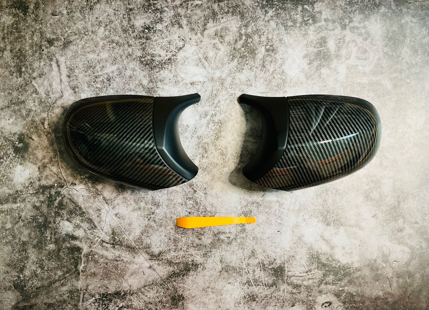 BMW Tutti pezzi di ricambio auto: BMW E81 E82 E87 E88 M Spiegelkappen Carbon Look 1 Serie Neu – Nuovo e nell'imballaggio originale da Balsthal venduto da D.K.Autoteile1 1