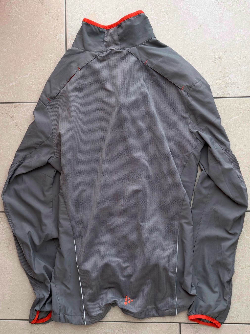 Craft Giacche: Craft L3 Protection Jacke grau Grösse L – Usato da Wetzikon ZH venduto da Kunzmark 1