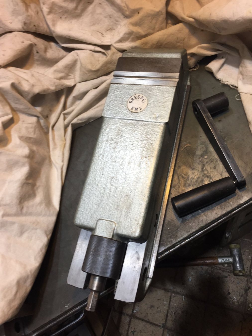 Gressel Tous les outils: Gressel -Schraubstock, 100mm, – D'occasion à Frenkendorf par BasLie