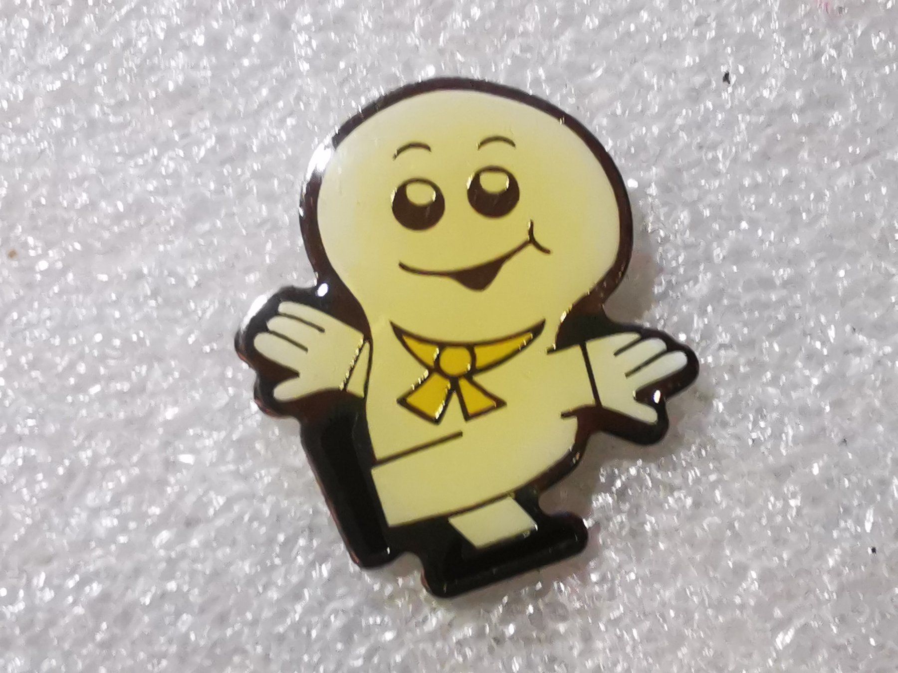 Placchette & Badge: Ansteckpin 116: Maga Bio – Usato da Oppligen venduto da Pin-Fall-Shop