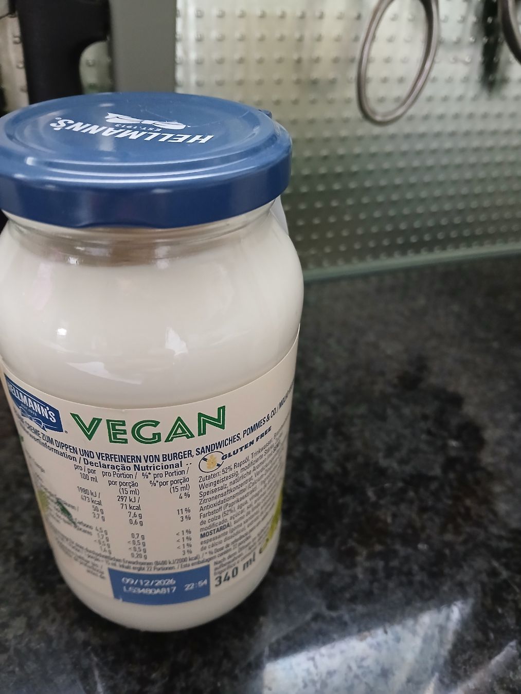 Lebensmittel & Spezialitäten: Hellmann's Vegan Mayo – Neu und originalverpackt aus Fislisbach von Quirlig07 1