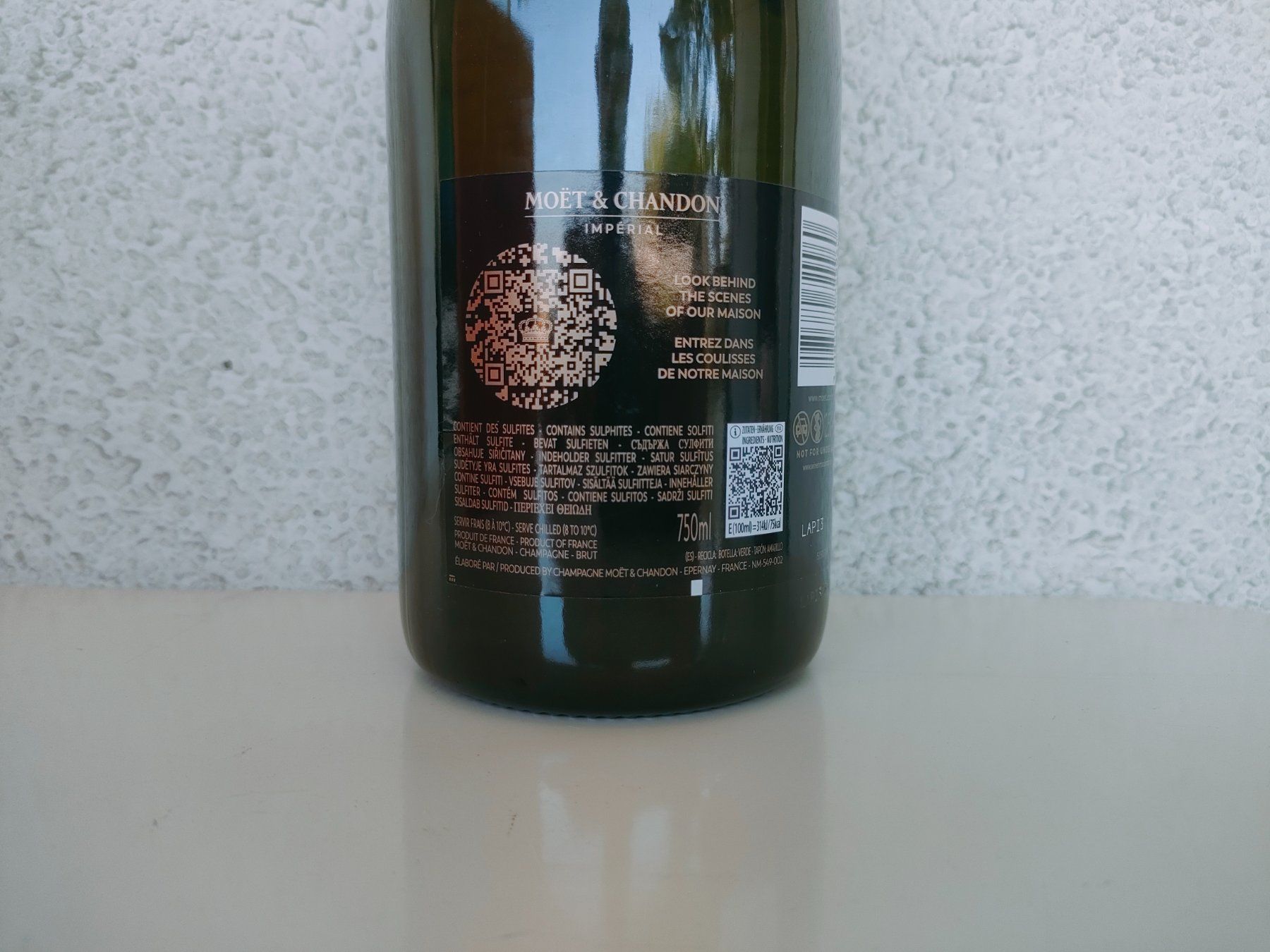 Moet Vins: Wunderschönes Set Moët Champagner mit Gläser – Neuf avec emballage d'origine à Dietikon par MJ_Sporting 8