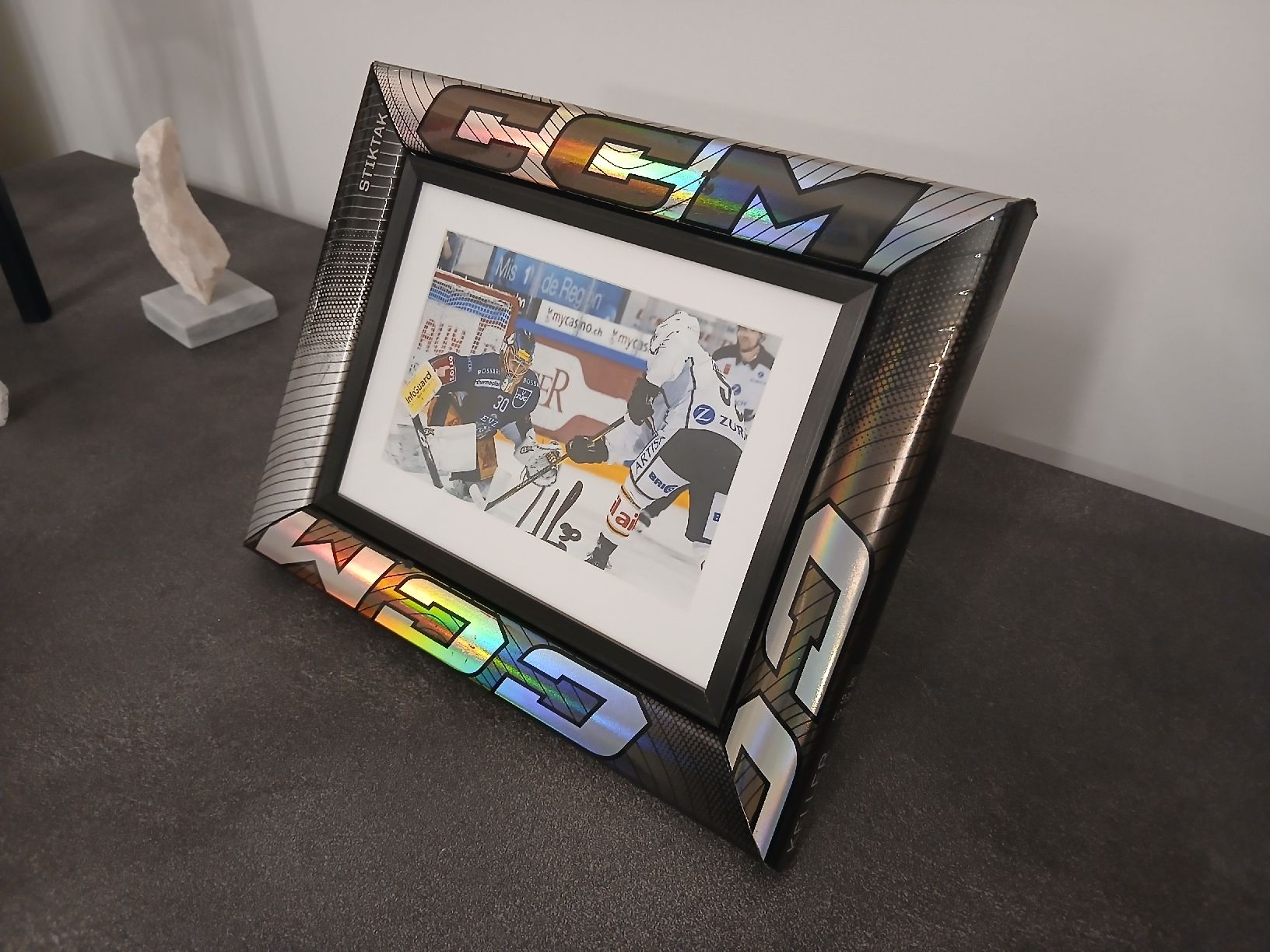 Hockey stick frame CCM. Fans NHL, Kloten, HCAP, HCL, SCB,.. (Gebraucht ...