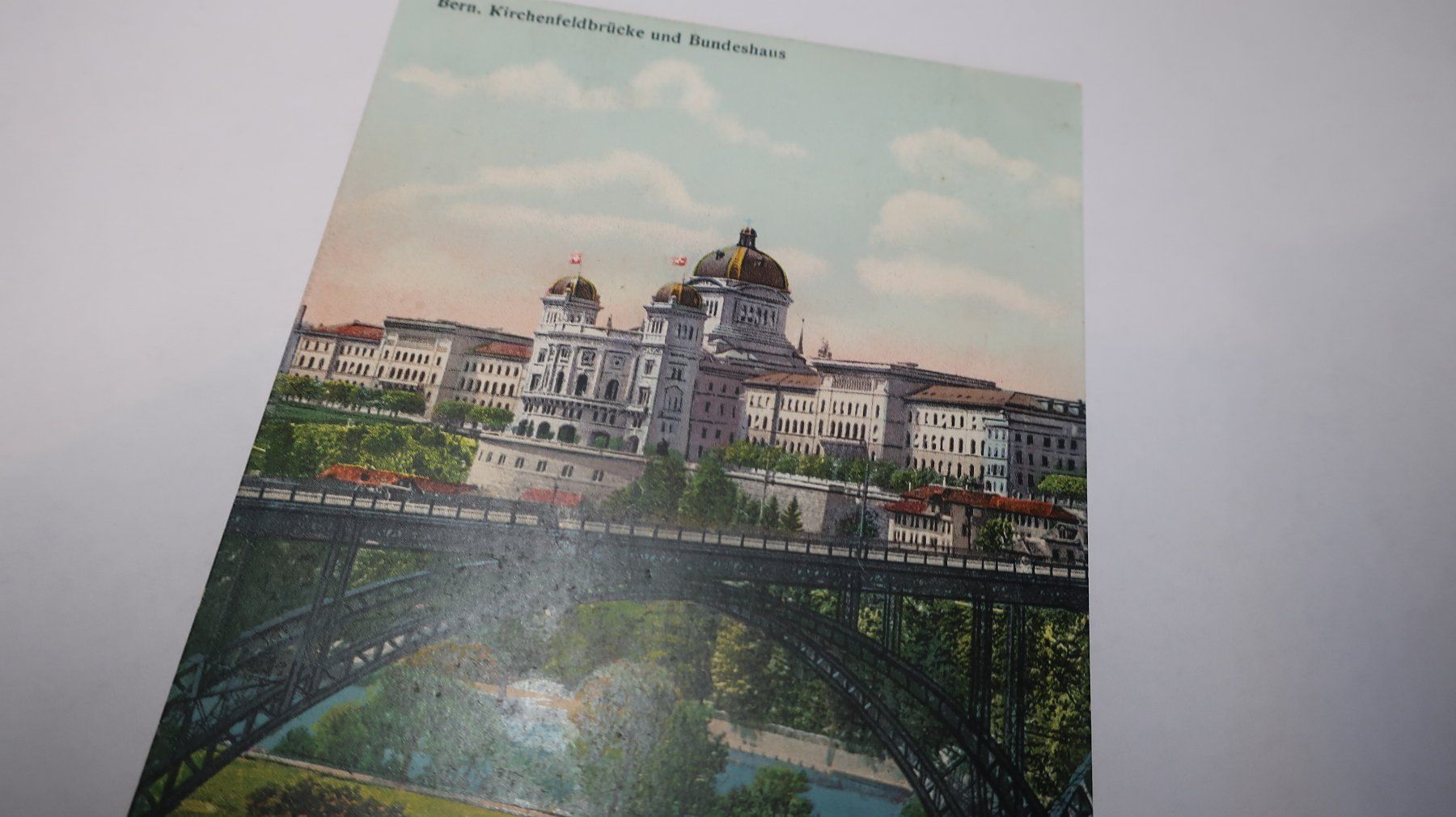Cartes postales: Bern Kirchenfeldbrücke und Bundeshaus – D'occasion à Cormoret par Pascalll2001 2