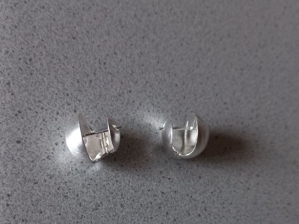 Ohrringe & -stecker: 2 Creolen Silberohrstecker 925, 4,7g – Neu und originalverpackt aus Winistorf von acreativ4