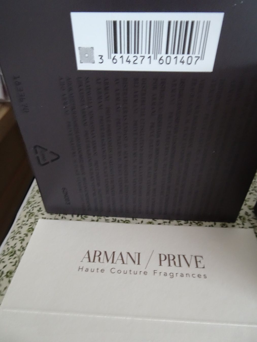 Armani Flacons: ARMANI PRIVE PARFUM IRIS CELADON 100ml Spray EDP – Gebraucht aus Oberwil b. Zug von JICKY-1889 3