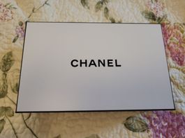 Chanel Karton Box Aufbewahrung Schmuck Schwarz Weiss Neu