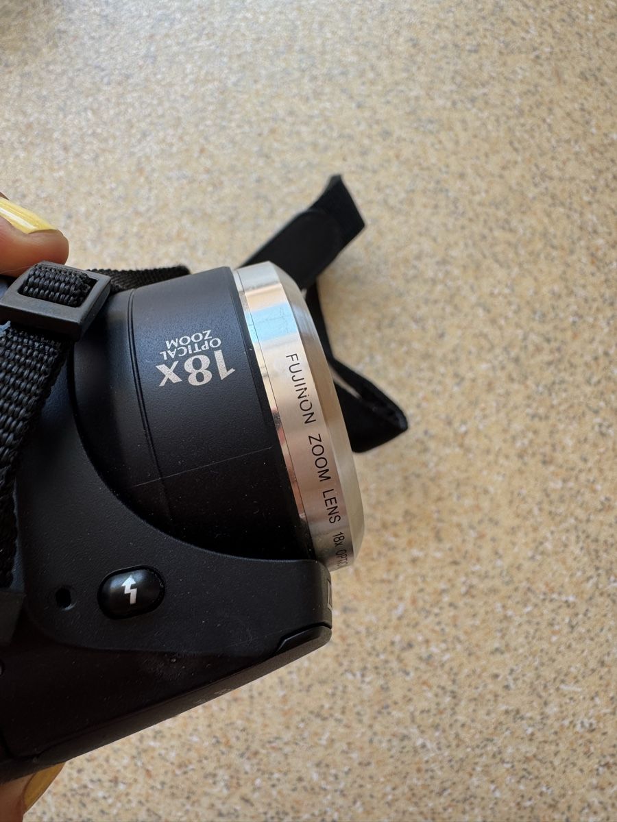 Fujifilm Kamera: Fujifilm Digicam – Gebraucht aus Mosnang von jul_8bmh 5
