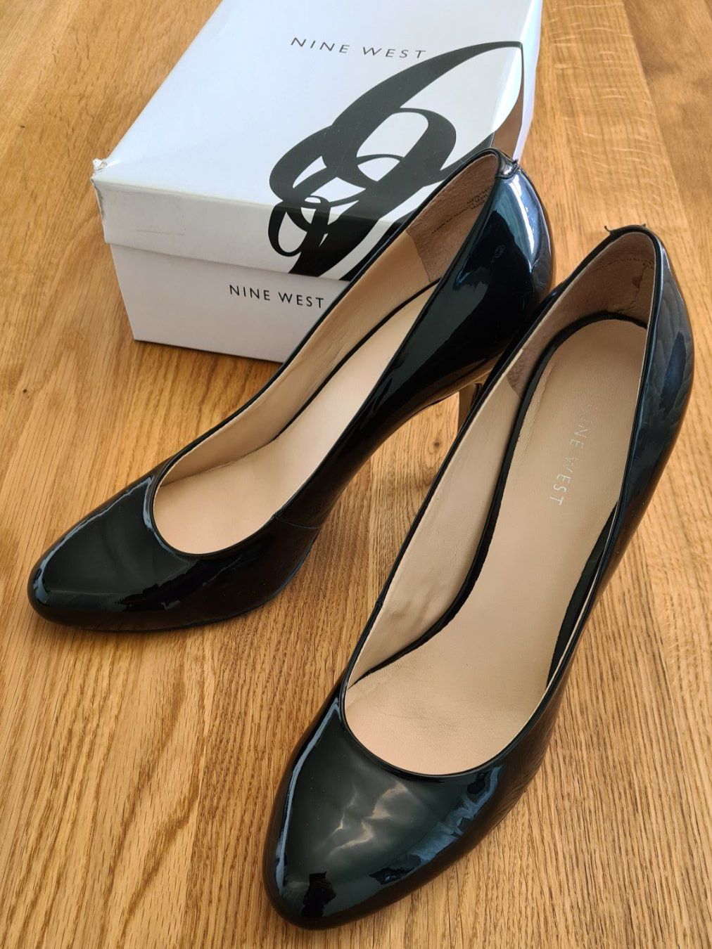 Scarpe da donna: Nine West Lack Pumps Schwarz, Grösse 41 / US 10 – Usato da Jona venduto da hen_7fyc