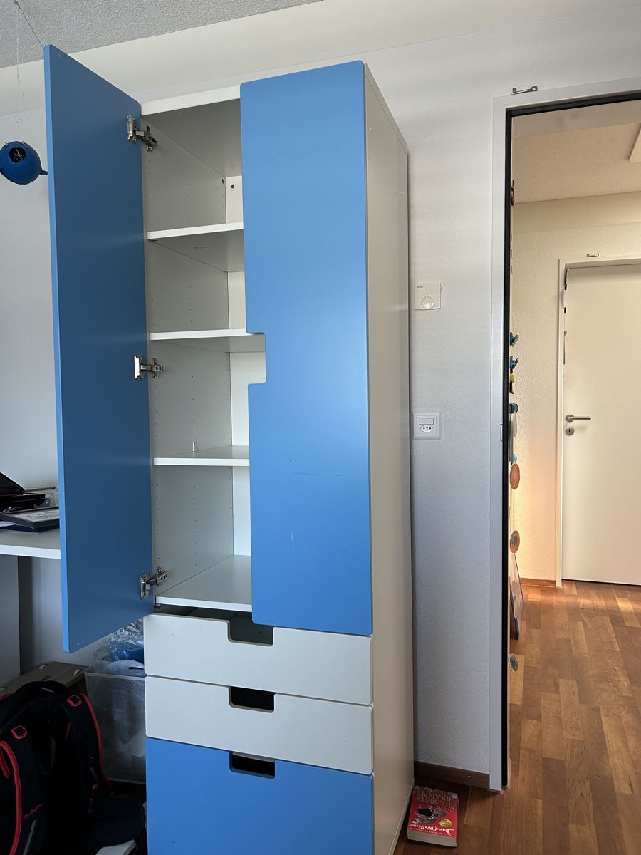 ikea stuva kleiderschrank, blau/weiss, guter zustand (gebraucht