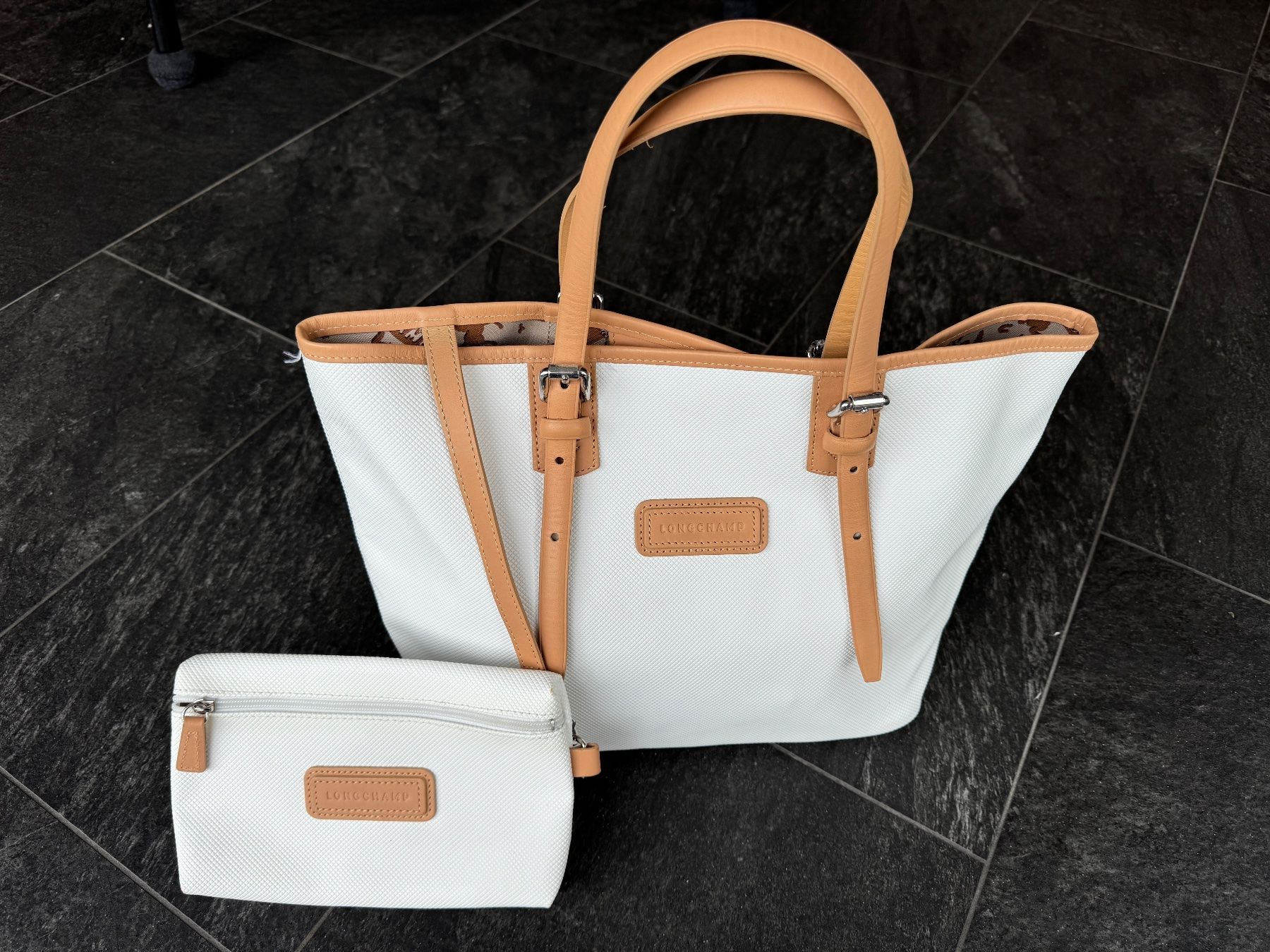 Longchamp Borse da donna: Longchamp Handtaschen-Set weiss/beige – Usato da Pontresina venduto da cumprerevender