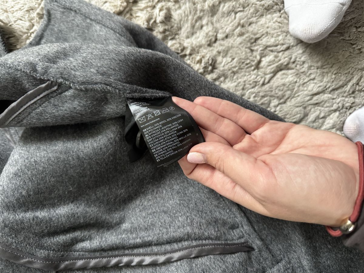 H&M Jacken: Wool Blend Coat Gray XS – Neu und originalverpackt aus Baar von Zlata1 1