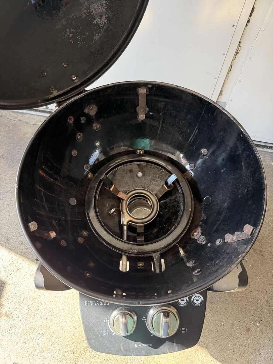 Griglie: Outdoorchef Geneva 570 G mit neuem Grillrost – Usato da Pfungen venduto da 3LGK158 4