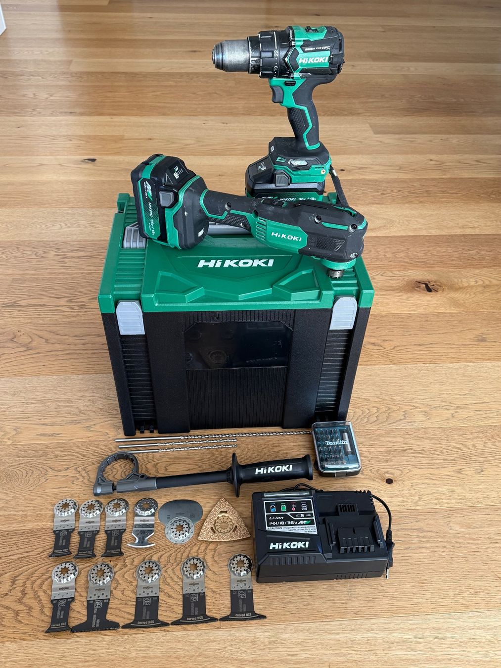 Makita Tutte le macchine: Hikoki Akku Multitool und Bohrschrauber SET + Makita Bit Box – Usato da Oberbüren venduto da Iceman009