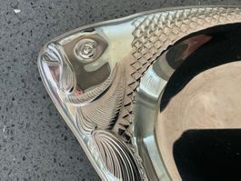 Fischplatte mit Servier&Essbesteck ( kostenlos. Versand CH )