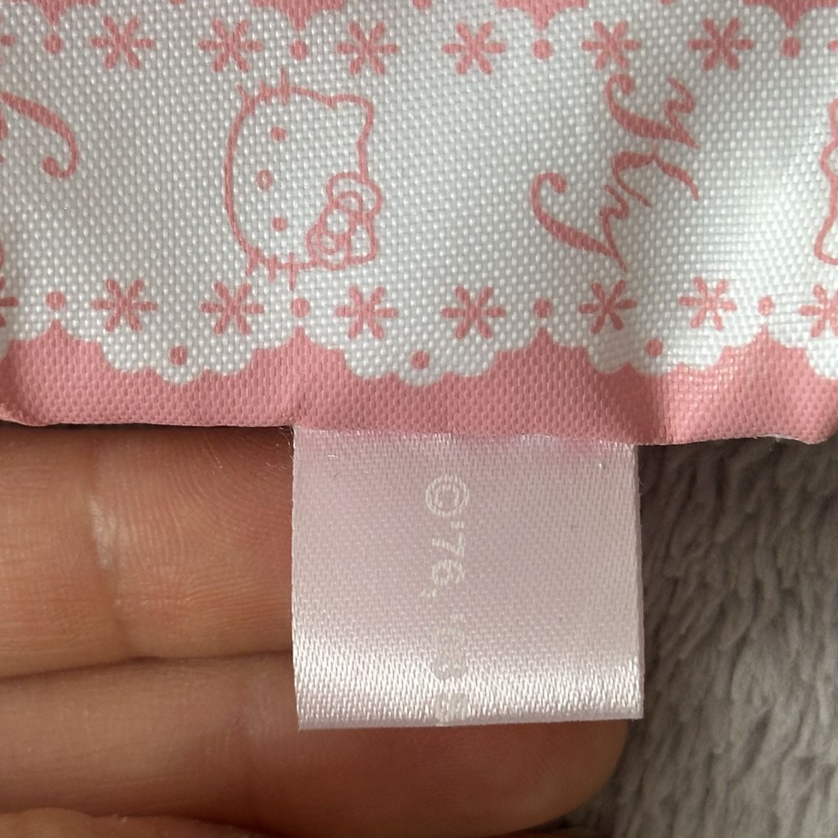Sanrio Sonstiges Schreiben & Zeichnen: Trousse Hello Kitty Rose Vintage – Neu (gemäss Beschreibung) aus Givisiez von dor_xb9k 1