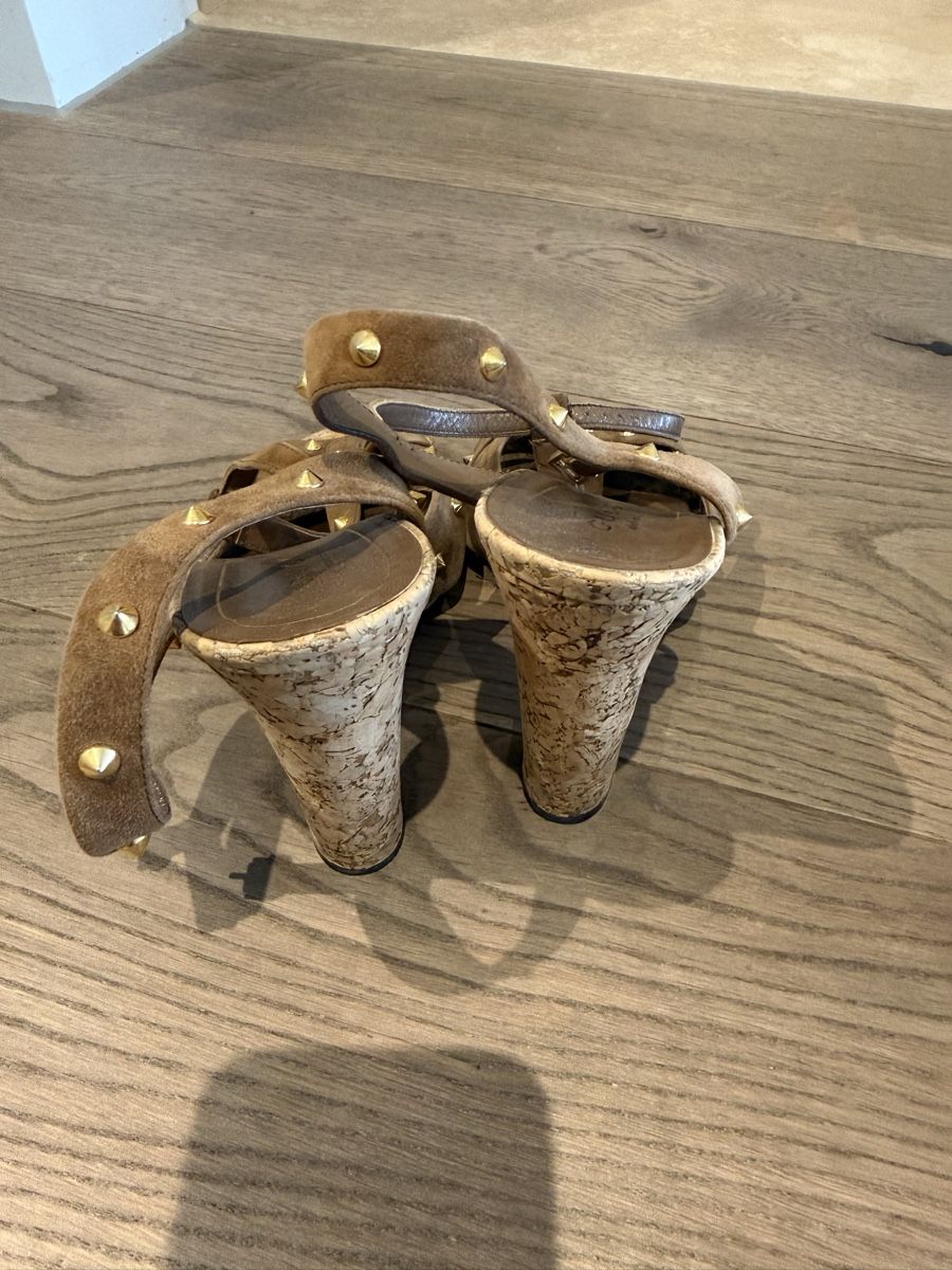 Gucci Scarpe da donna: Gucci Sandalen Gr 37.5 – Usato da Kilchberg ZH venduto da MiLu2023 1