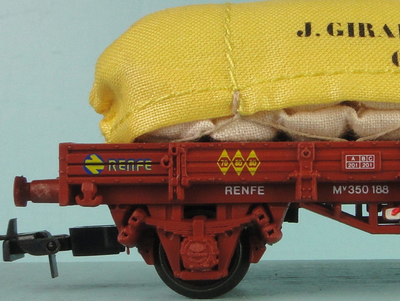 Modellini di ferrovie: Electrotren H0 Renfe Giralt – Usato da Bülach venduto da cann11 4