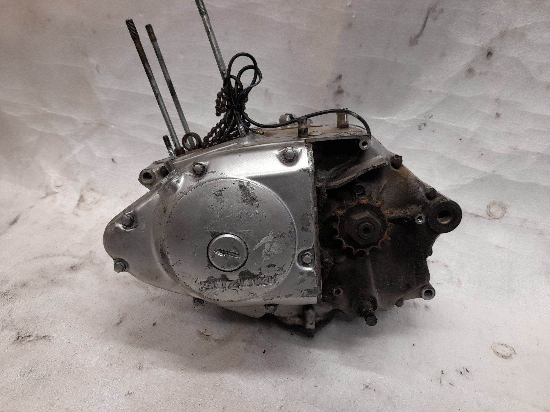 Suzuki Chopper: Suzuki GN 125 bas moteur, motor – Usato da Fey venduto da lobanovski1 3