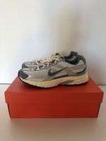 Nike Initiator Light Bone