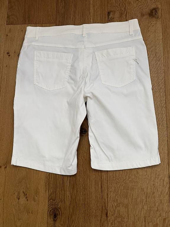 Pantaloni: Chervo shorts weiss – Usato da Holzhäusern / Rotkreuz venduto da C.I.01 1