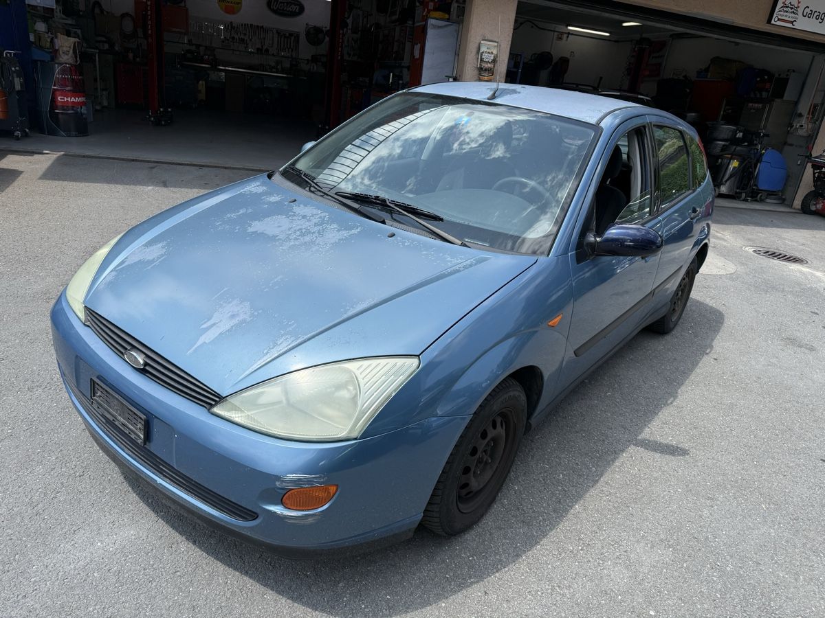 Ford Autos: Ford Focus 1.6L  – Defekt aus Val-d'Illiez von LuckLuc