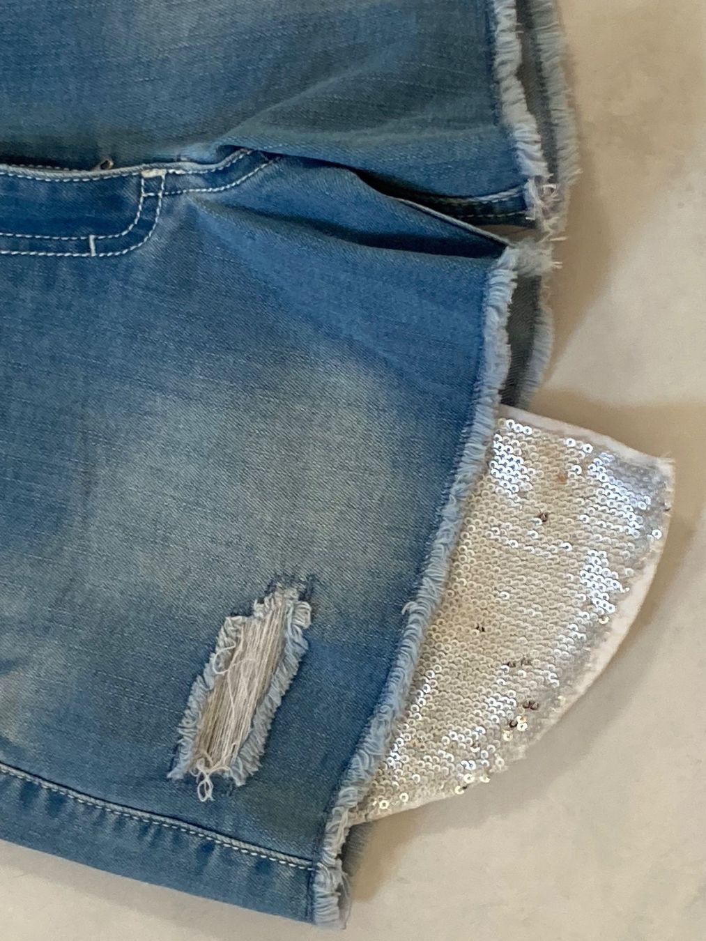 Pantaloni: ELSY short 12ans/152cm – Nuovo (secondo la descrizione) da domdidier venduto da picolo99 1