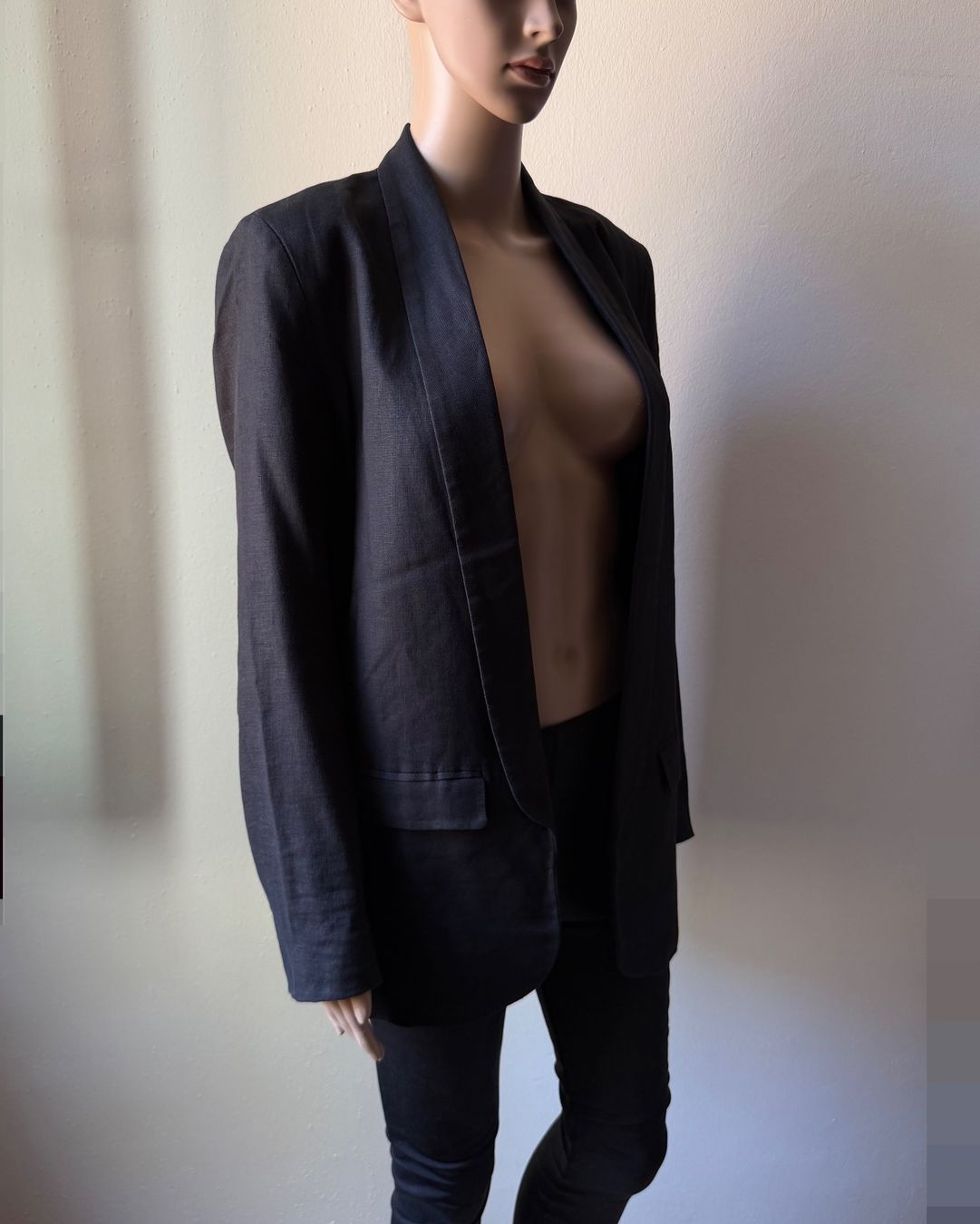 Mango Vestes: MANGO Blazer | 100% Leinen 🖤 – D'occasion à Zürich par ClosetQueen 5
