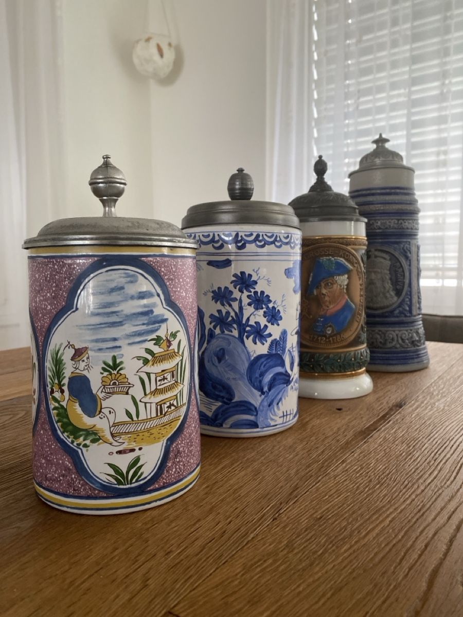 Set di piatti: Historische Krüge / Bierkrüge – Usato da Emmenbrücke venduto da publikum 1