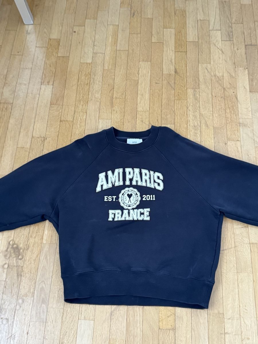 Pullover & Sweatshirts: Ami Paris Hoodie – Gebraucht aus Dübendorf von Loic_18