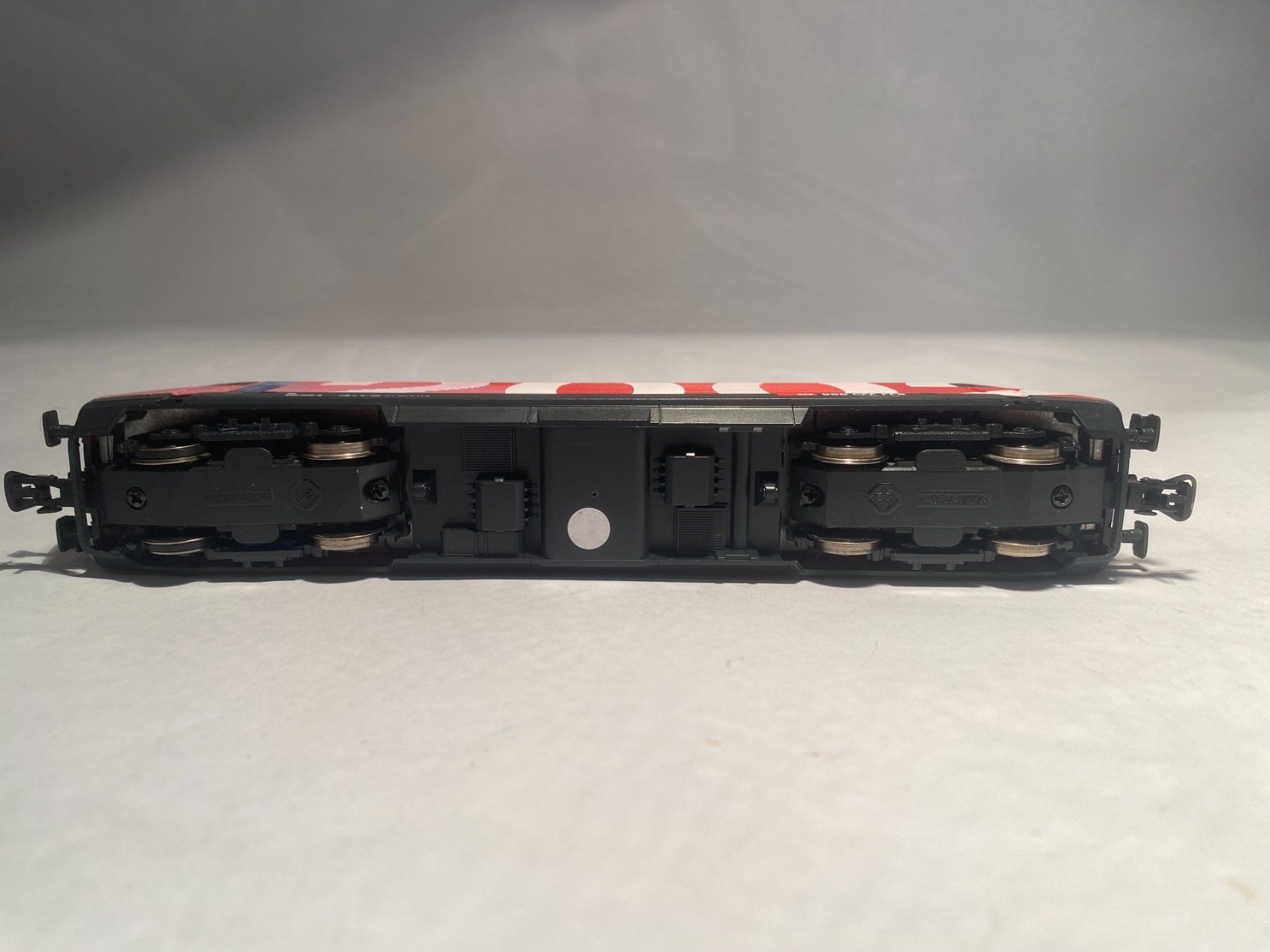 Roco Modelleisenbahnen: ROCO E-Lok SBB RE460 JUBI POST rot, DC ANALOG – Gebraucht aus Buchrain von Modellbahn11 7