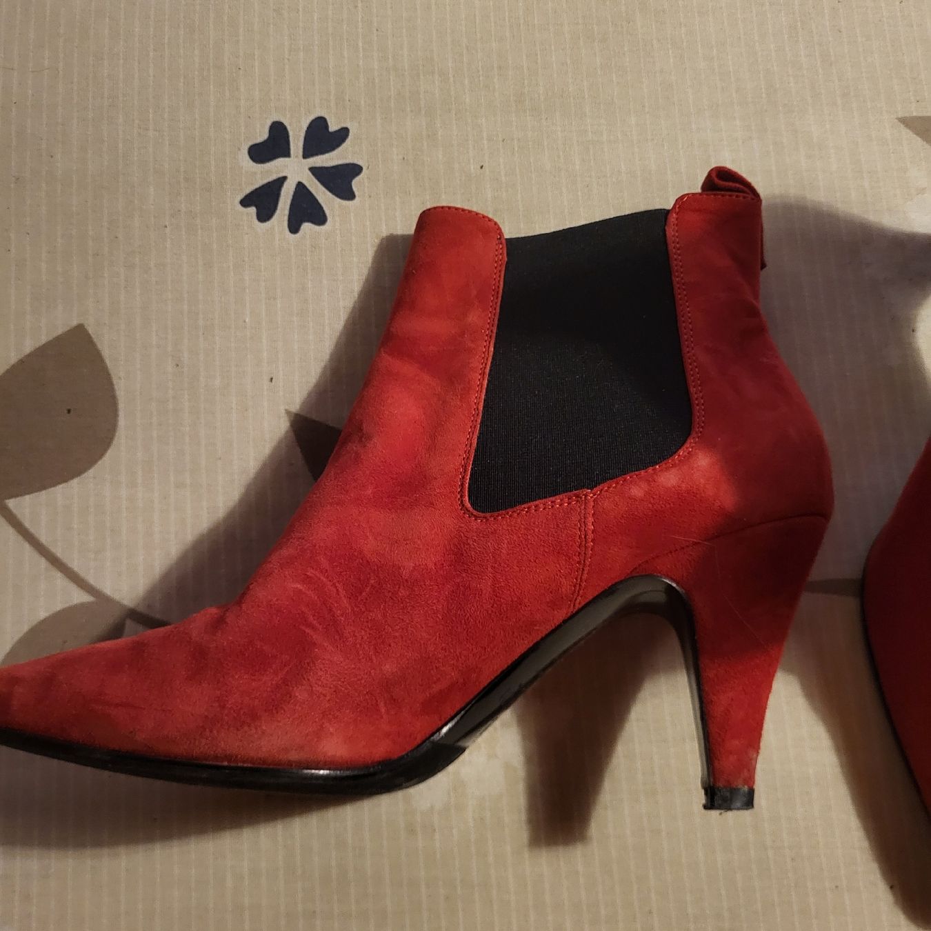 Navyboot Scarpe da donna: Rote Wildleder Navyboot-Stiefeletten Grösse 38 – Usato da Malans GR venduto da caroline_F.85 1