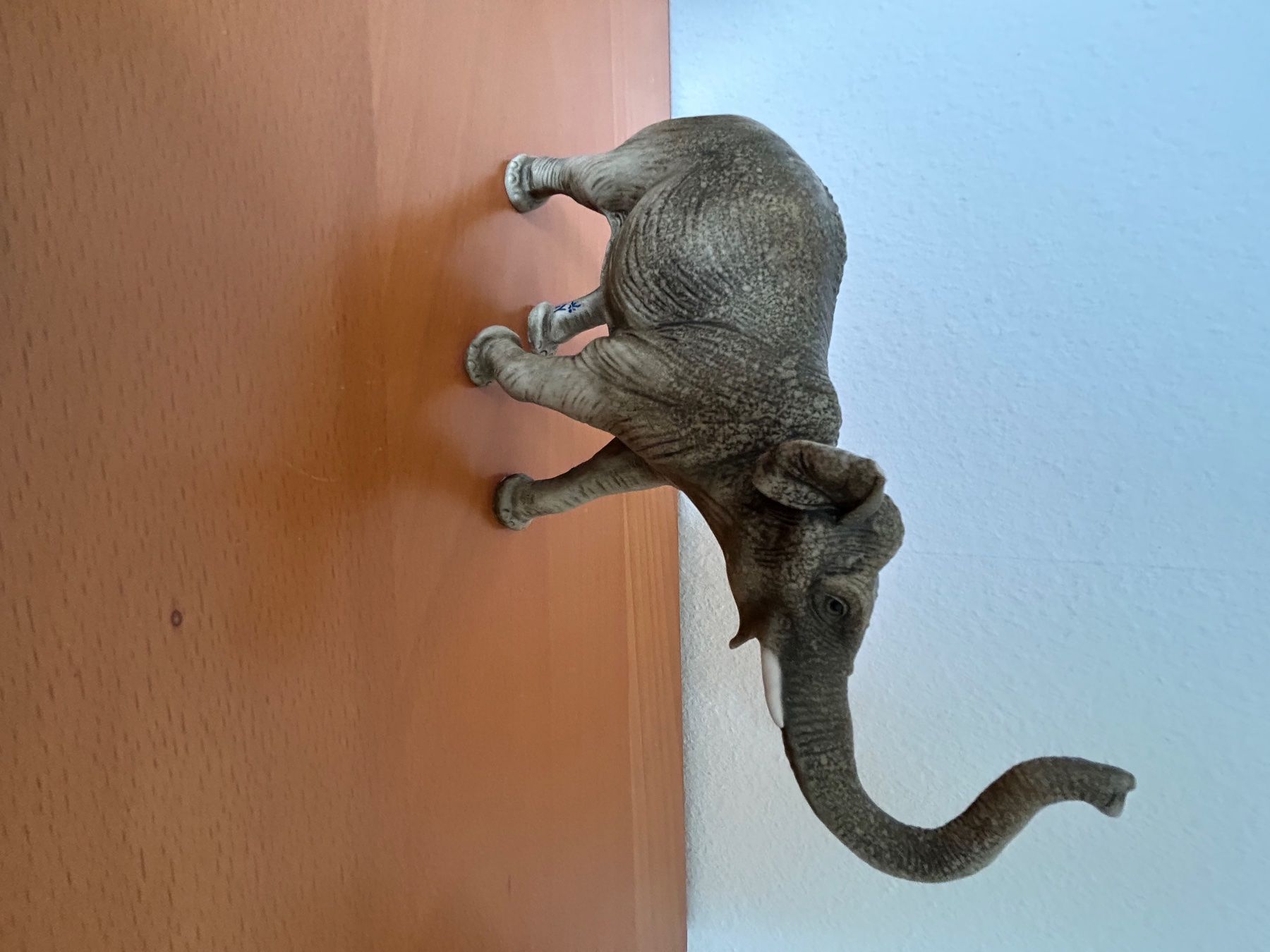 Figurines: G.ARMANI?  ELEFANT – D'occasion à Olten par Pablo7 2