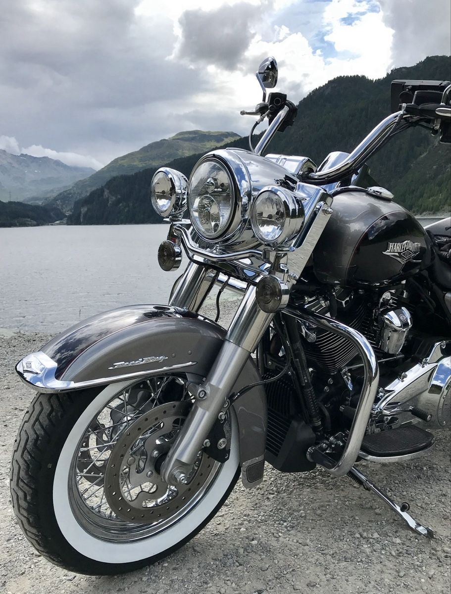 Harley-Davidson Touring: Harley Davidson Roadking Classic Sept 2016 – D'occasion à Siebnen par Aik 5