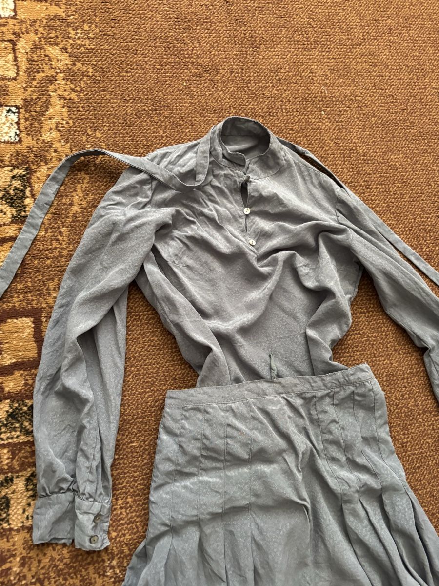 Kleiderpakete: Ensemble – Neu (gemäss Beschreibung) aus Confignon von Second_Hand_Ch 1